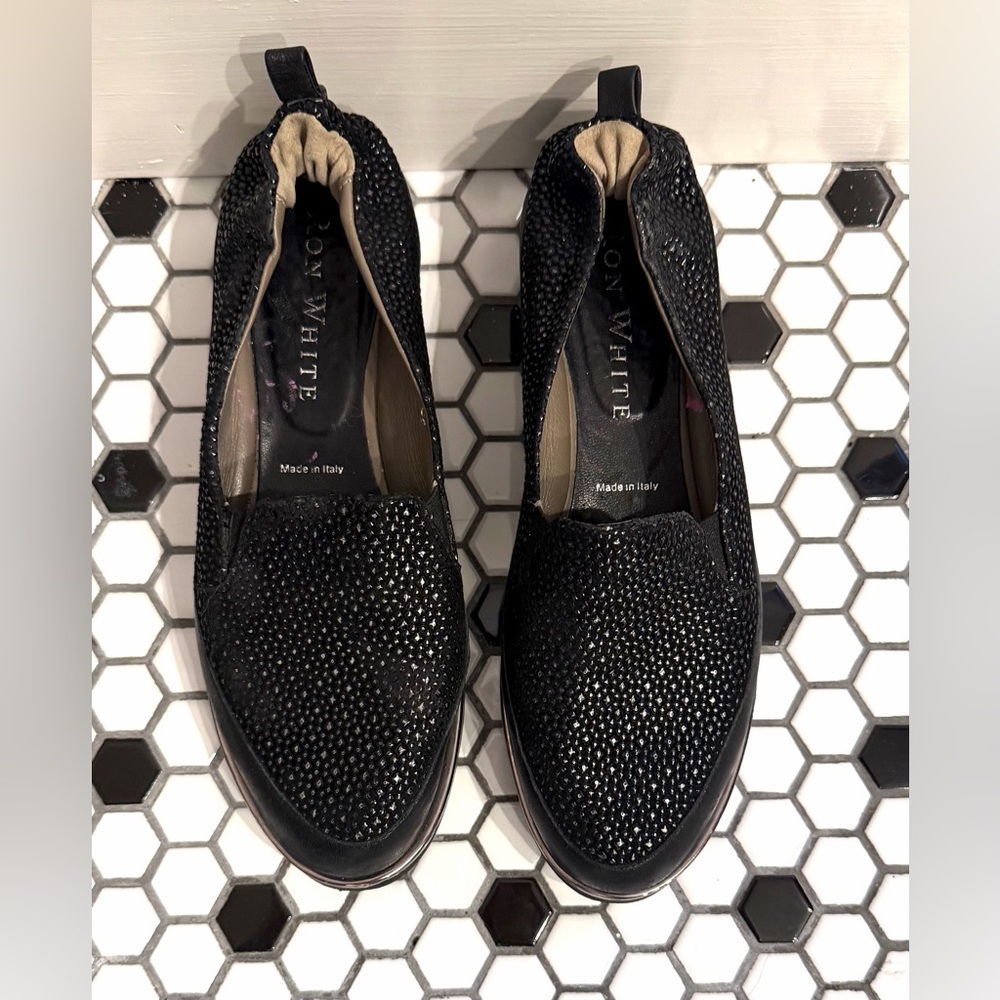 Ron White Niki In Ox Sparkle Water Resistant Loafer - Size EU 35.5 US Sz 5 / 5.5